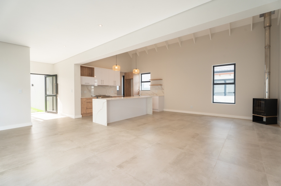 3 Bedroom Property for Sale in Croydon Western Cape